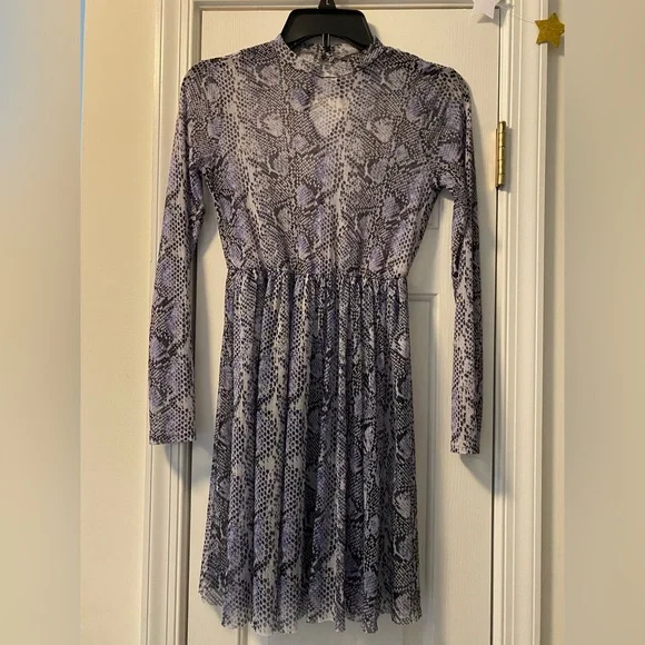 primark mesh dress Primark Mesh Floral Long Sleeve Dress